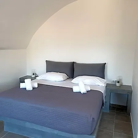 Hotel Iliada-odysseas Santorini Island