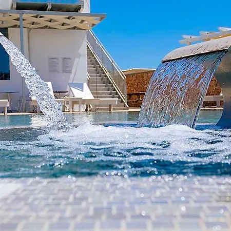 Hotel Iliada-odysseas 4*